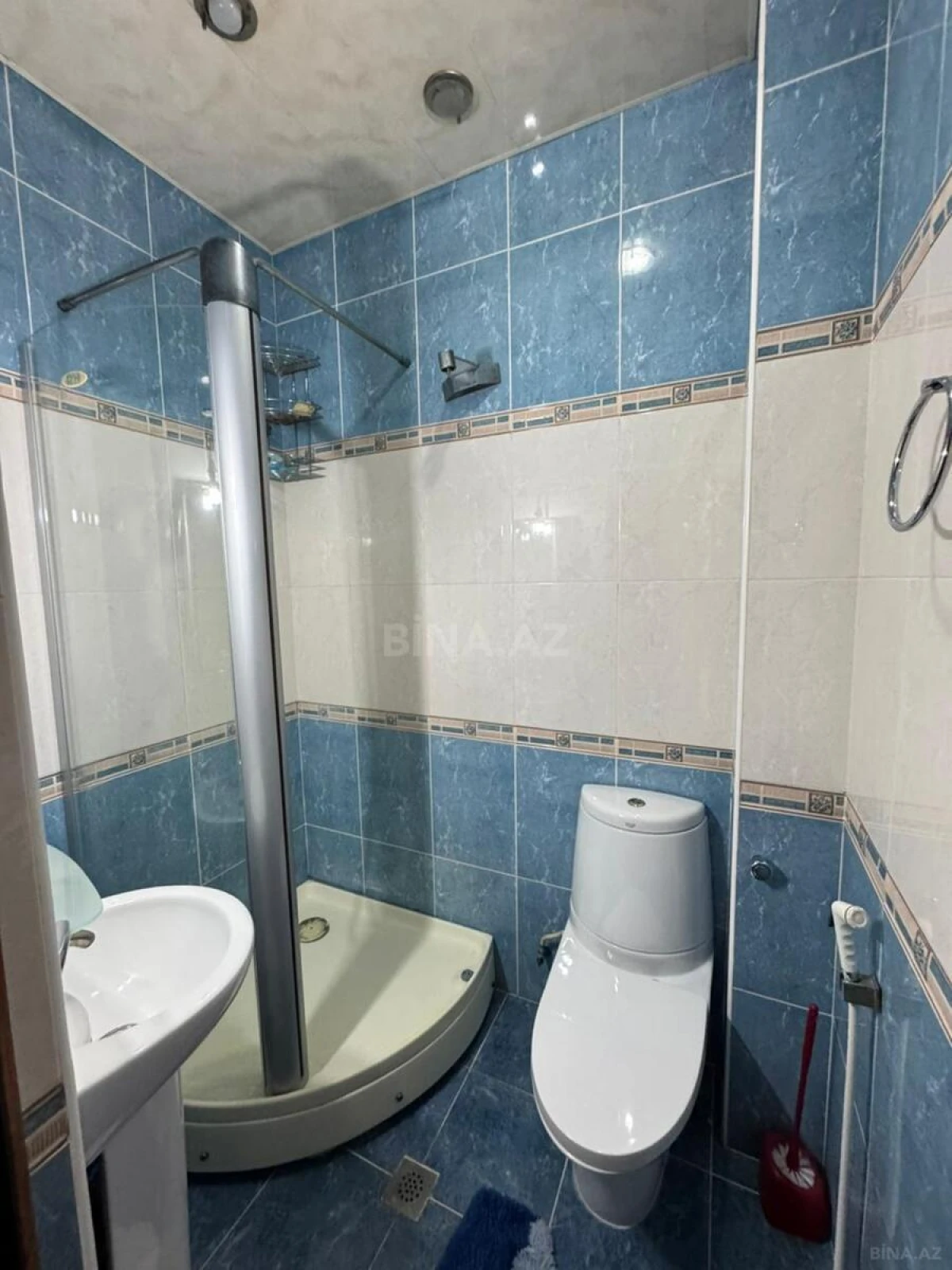 Satılır 4 otaqlı mənzil 166.6 m²