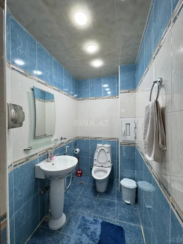 Satılır 4 otaqlı mənzil 166.6 m²