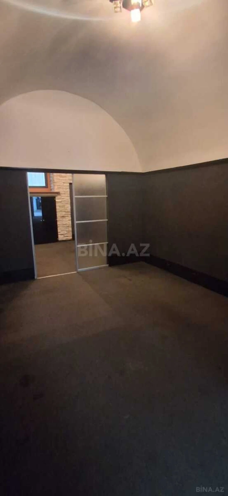 Kirayə verilir 2 otaqlı ofis 40 m²
