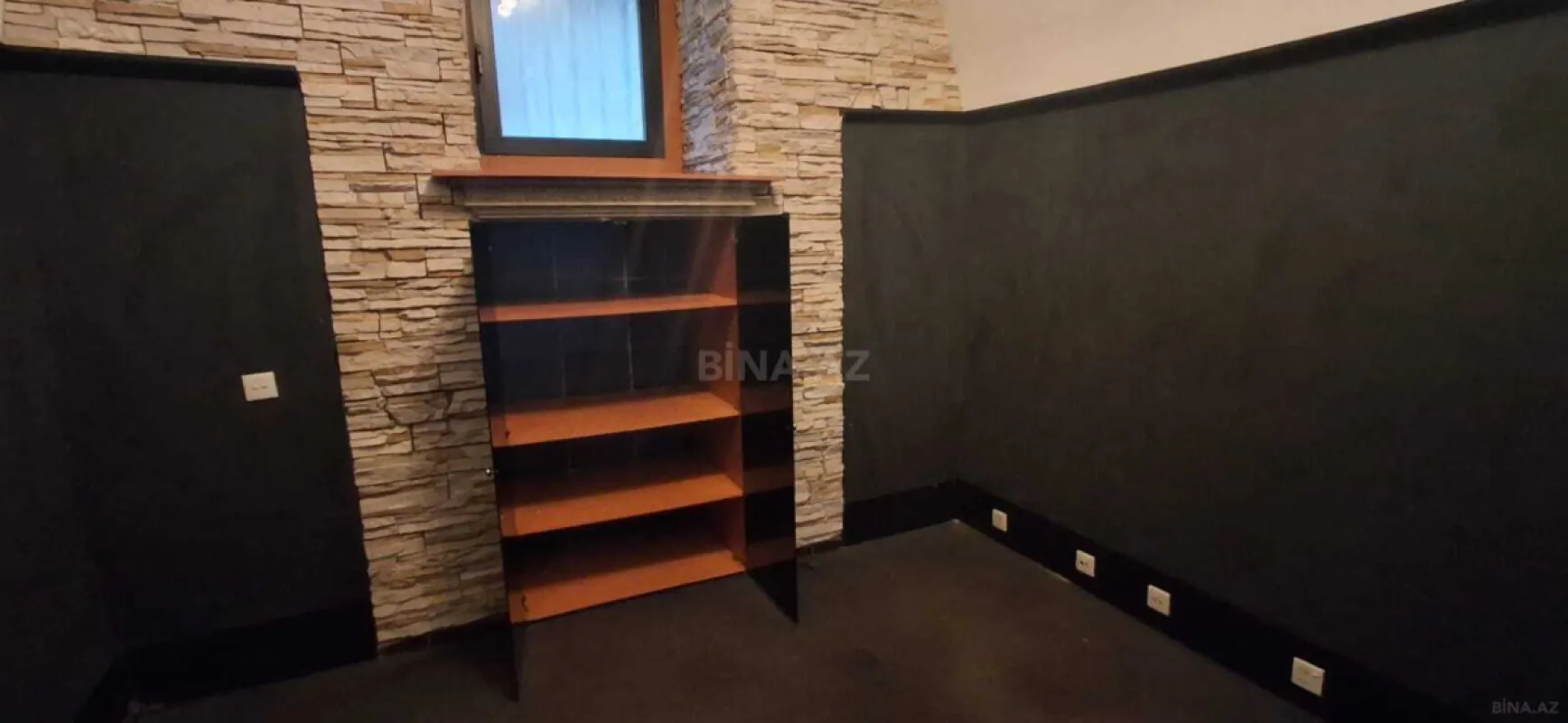 Kirayə verilir 2 otaqlı ofis 40 m²