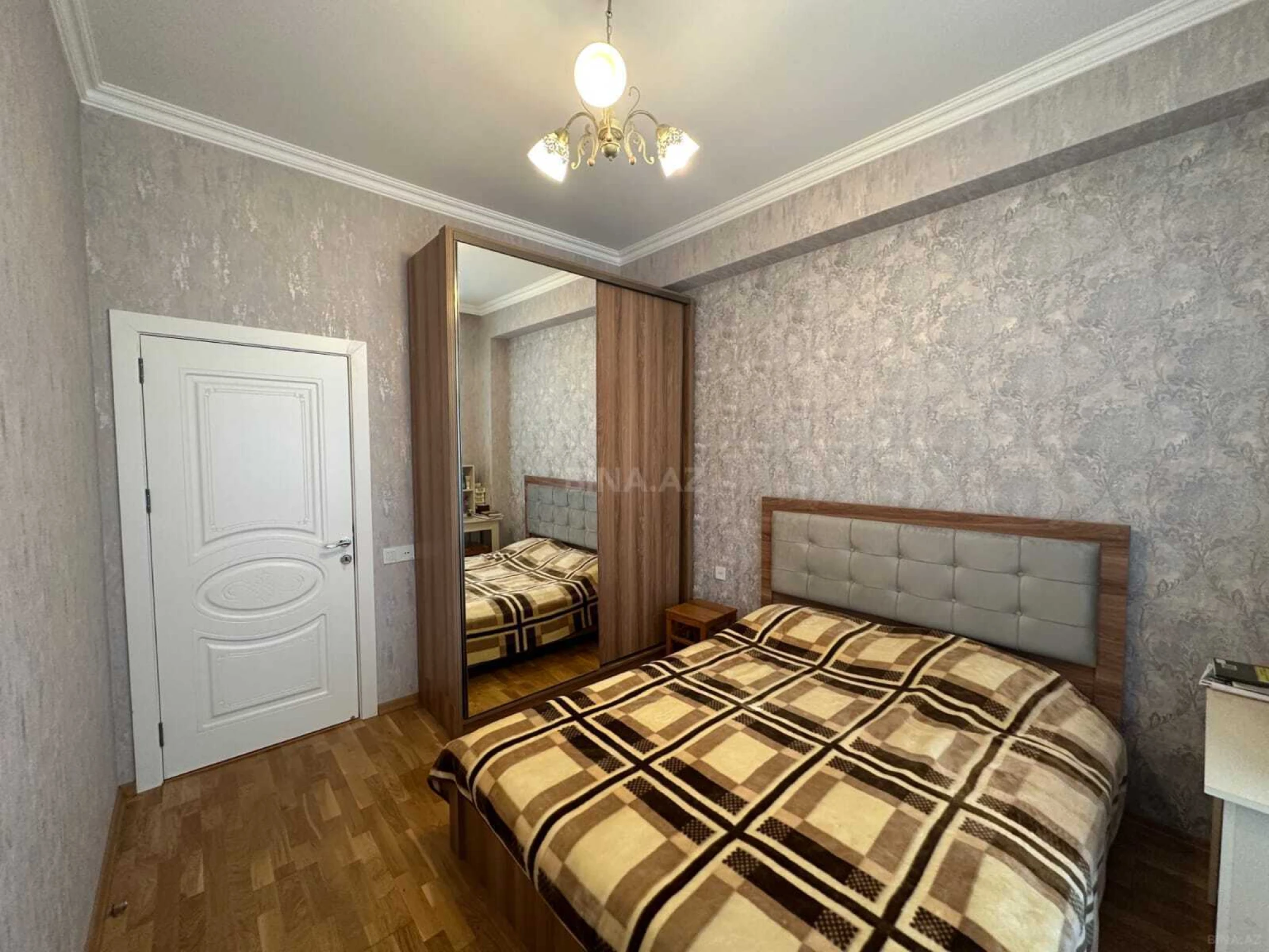 Kirayə verilir 2 otaqlı mənzil 60 m²