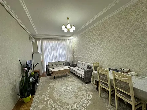 Kirayə verilir 2 otaqlı mənzil 60 m²
