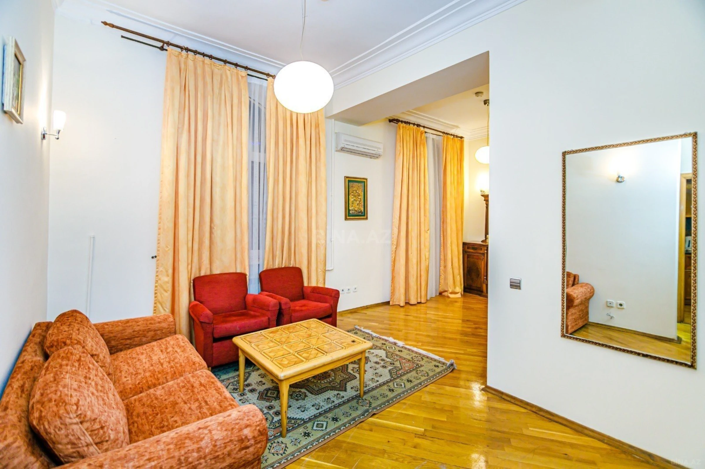 Kirayə verilir 2 otaqlı mənzil 55 m²