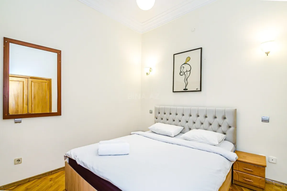 Kirayə verilir 2 otaqlı mənzil 55 m²