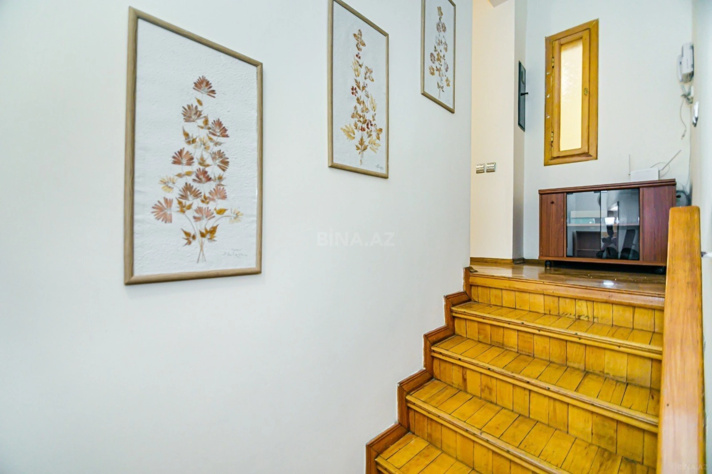 Kirayə verilir 2 otaqlı mənzil 55 m²