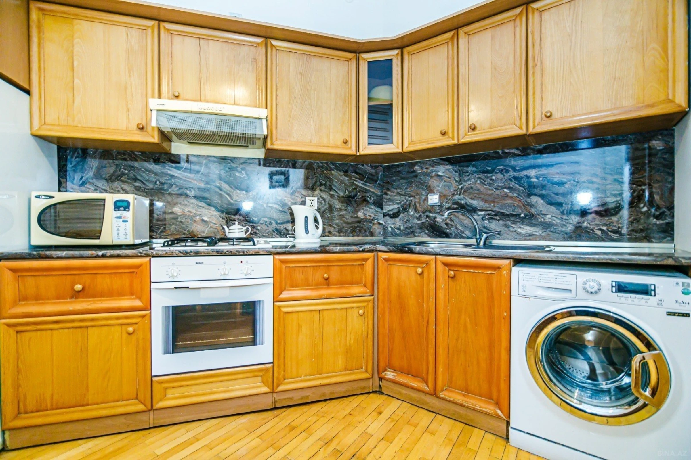 Kirayə verilir 2 otaqlı mənzil 55 m²