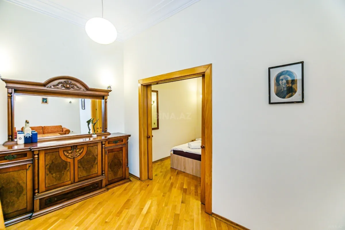 Kirayə verilir 2 otaqlı mənzil 55 m²