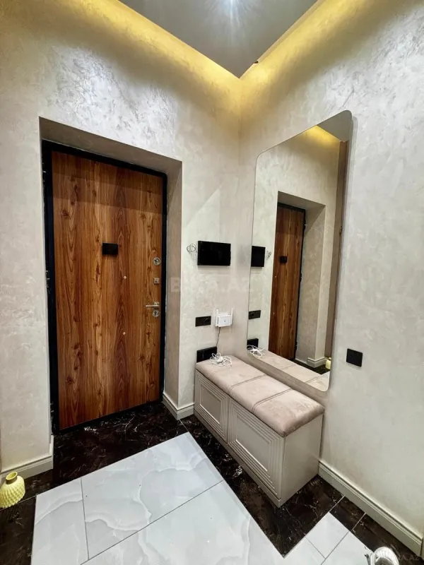 Kirayə verilir 2 otaqlı mənzil 61.7 m²