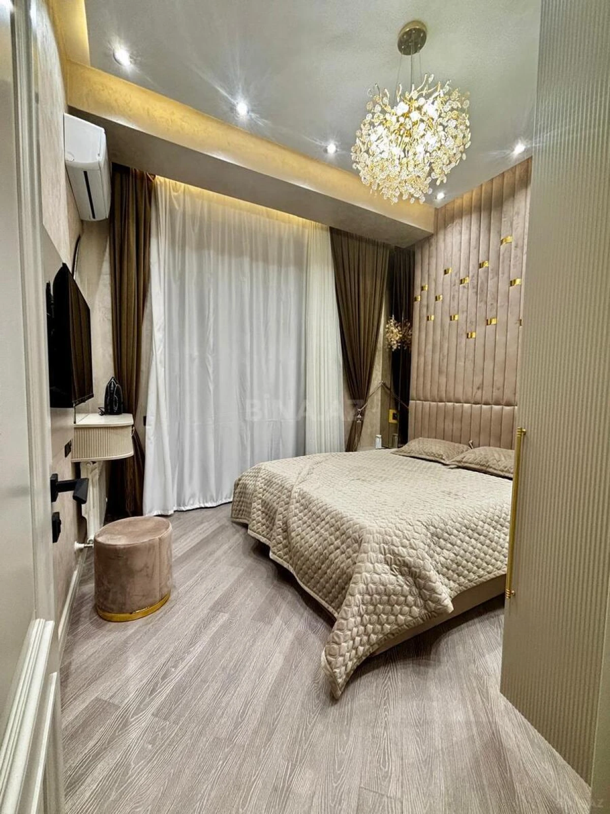 Kirayə verilir 2 otaqlı mənzil 61.7 m²