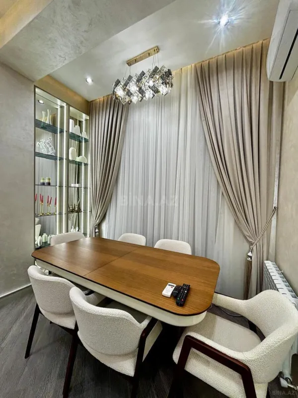 Kirayə verilir 2 otaqlı mənzil 61.7 m²