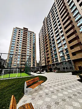 Kirayə verilir 2 otaqlı mənzil 61.7 m²