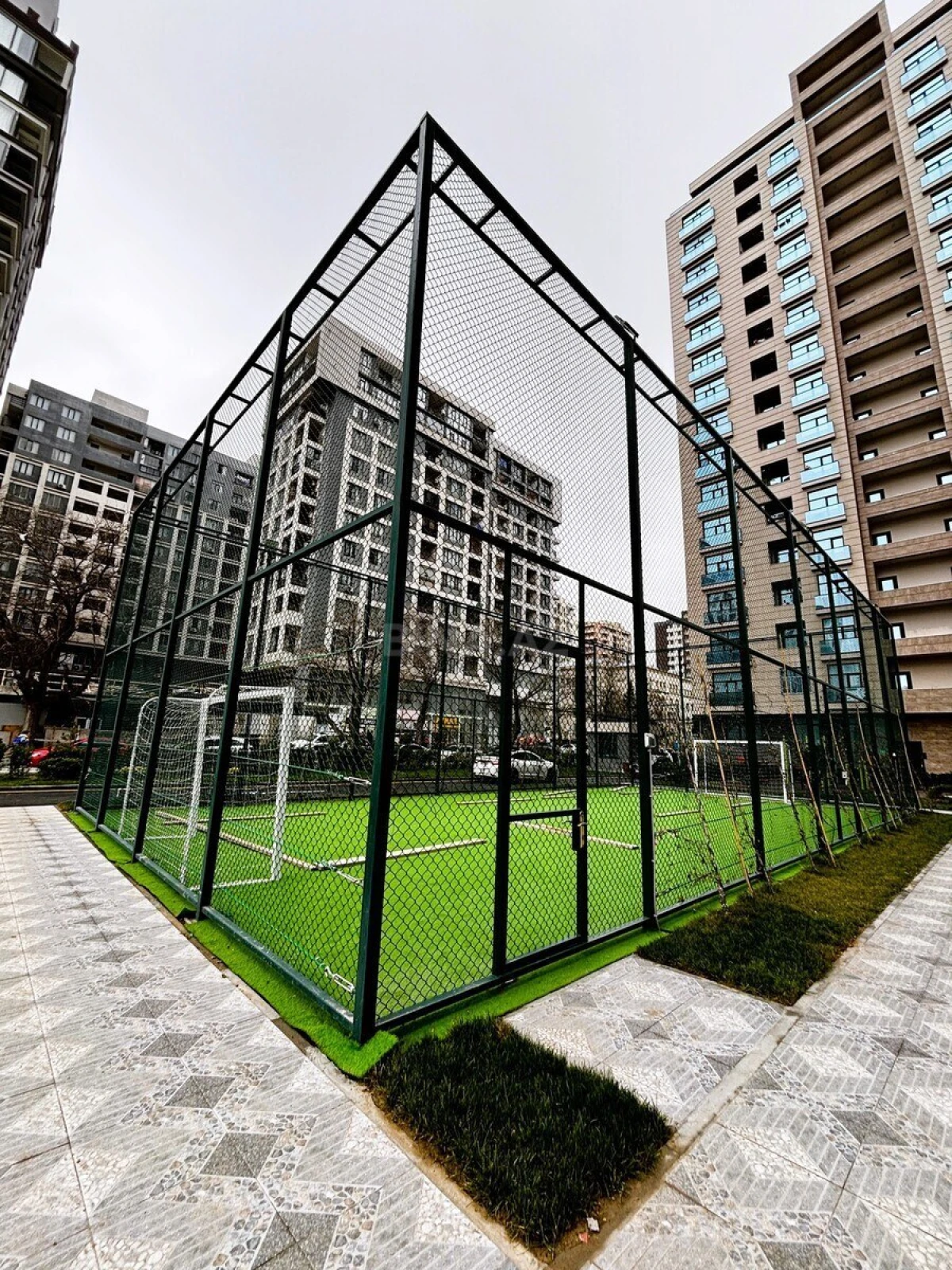 Kirayə verilir 2 otaqlı mənzil 61.7 m²