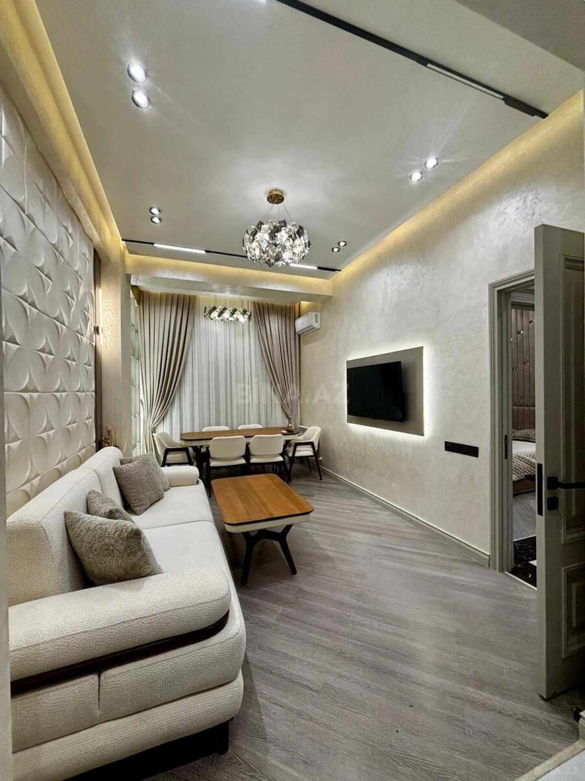 Kirayə verilir 2 otaqlı mənzil 61.7 m²