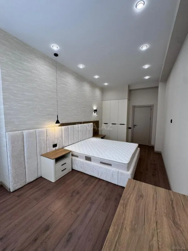 Kirayə verilir 3 otaqlı mənzil 101 m²