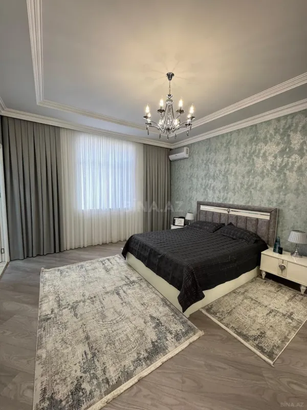 Satılır 7 otaqlı həyət evi 370 m²