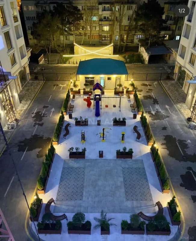 Satılır 4 otaqlı mənzil 136 m²