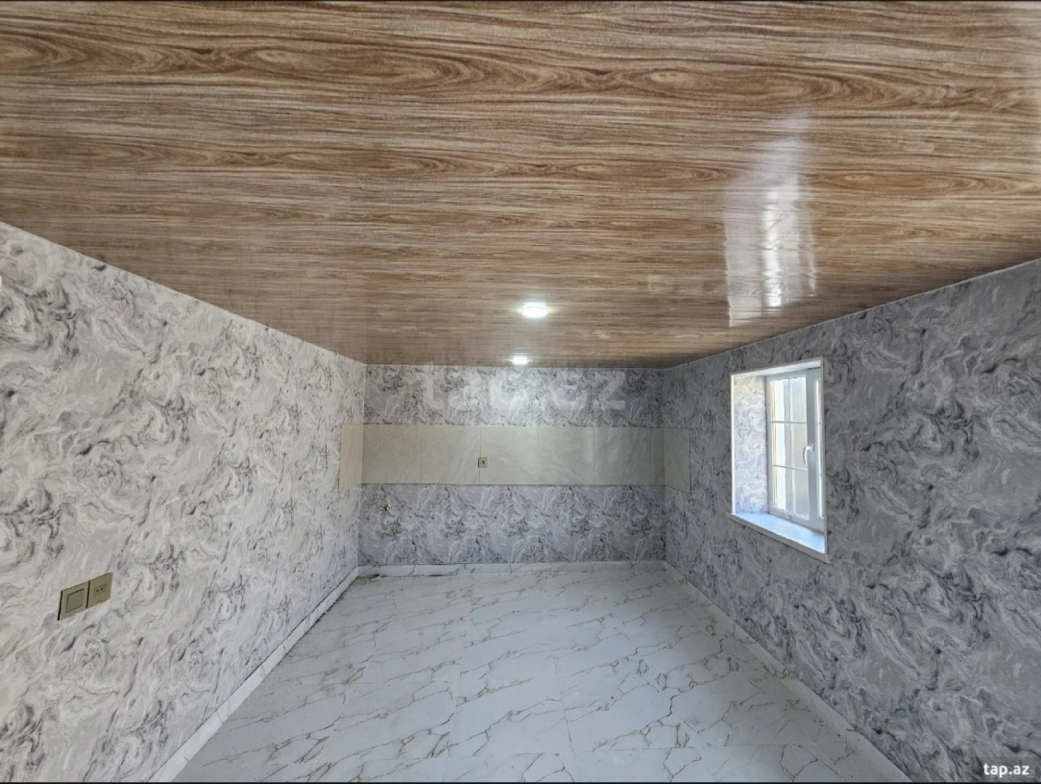 Satılır 6 otaqlı həyət evi 200 m²