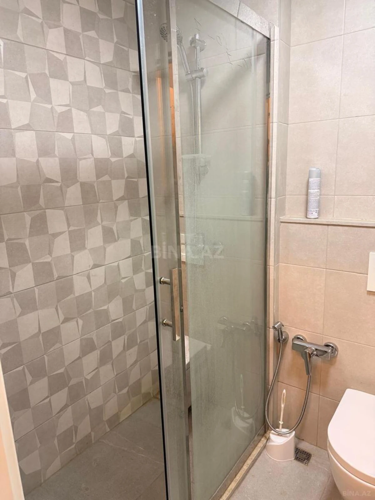 Kirayə verilir 1 otaqlı mənzil 40 m²