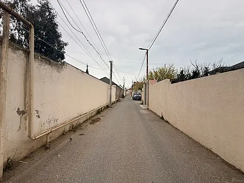 Satılır torpaq sahəsi 12 m²