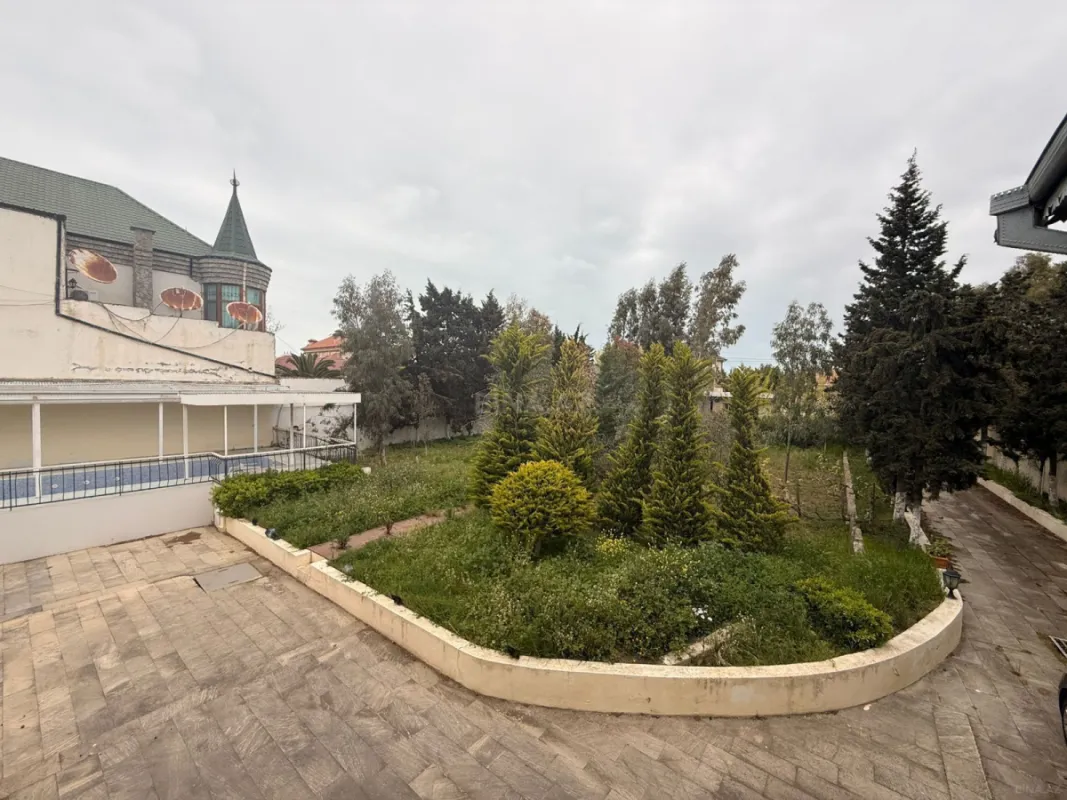 Satılır torpaq sahəsi 12 m²