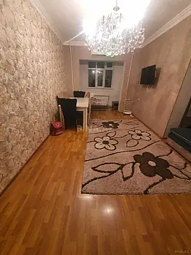 Satılır 2 otaqlı mənzil 70 m²
