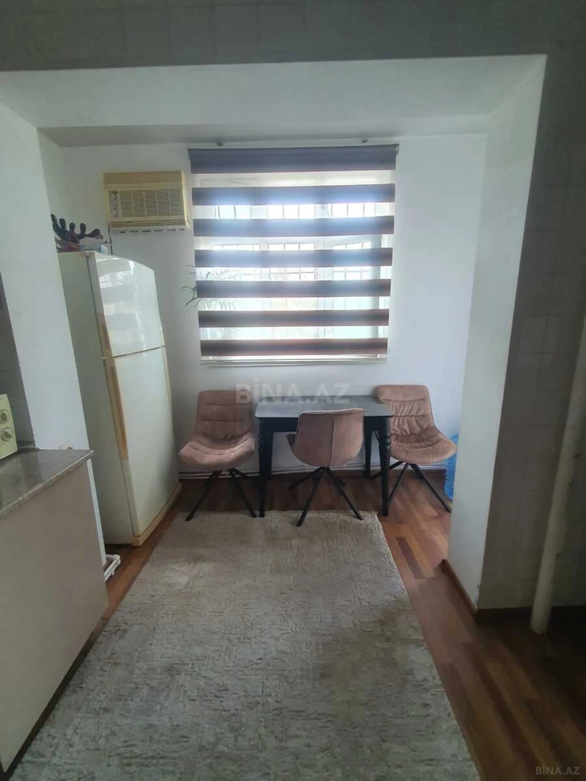 Satılır 2 otaqlı mənzil 70 m²