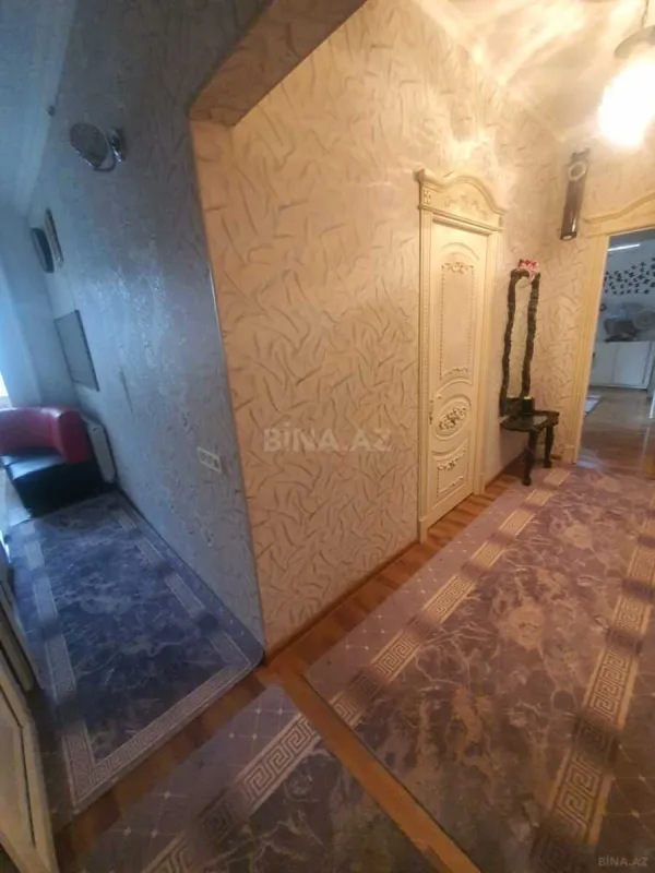 Satılır 2 otaqlı mənzil 70 m²