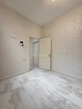 Satılır 2 otaqlı mənzil 74 m²