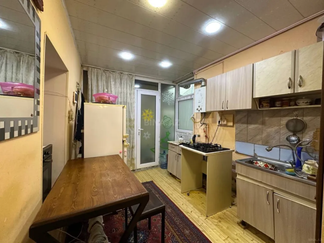 Satılır 2 otaqlı mənzil 50 m²