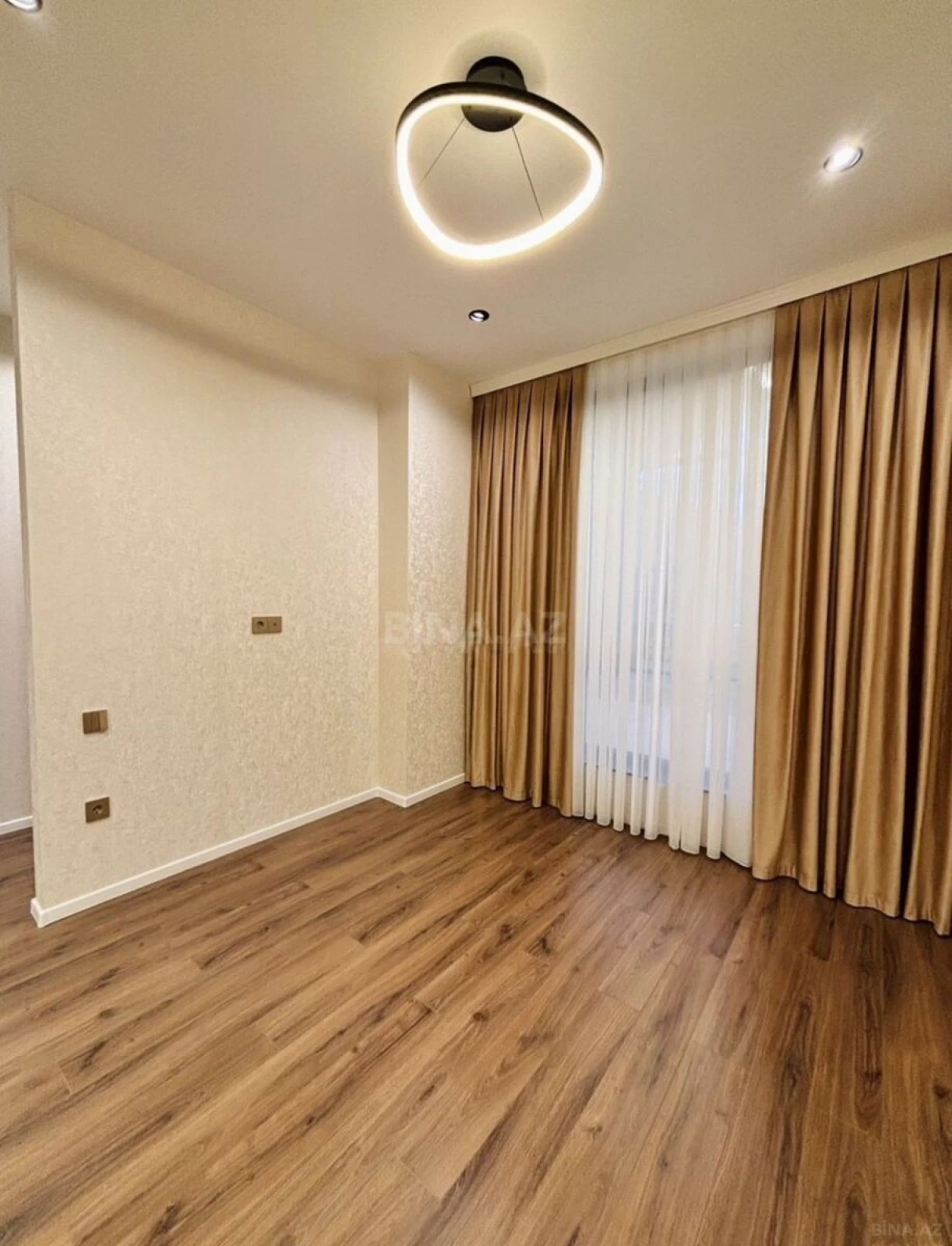 Satılır 3 otaqlı həyət evi 70 m²
