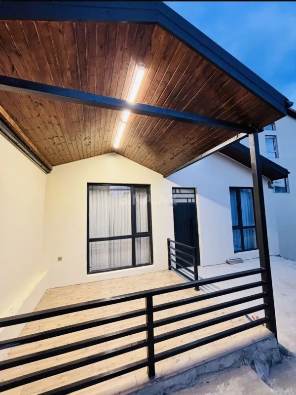 Satılır 3 otaqlı həyət evi 70 m²
