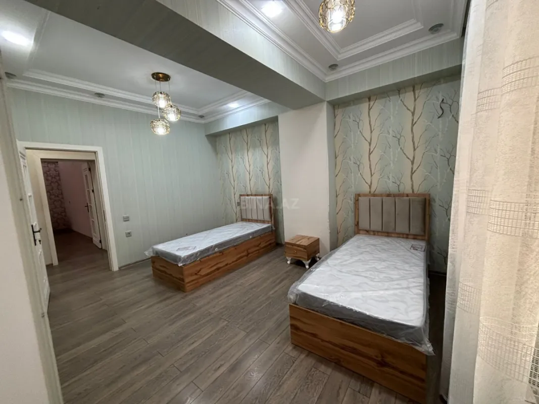 Kirayə verilir 3 otaqlı mənzil 125 m²