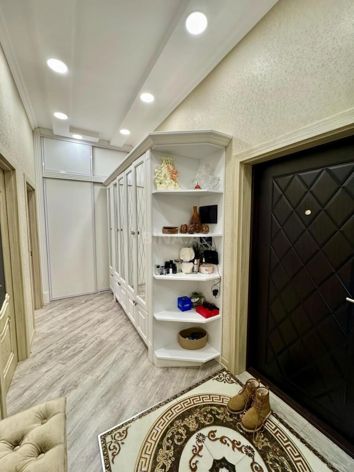 Satılır 3 otaqlı mənzil 90 m²