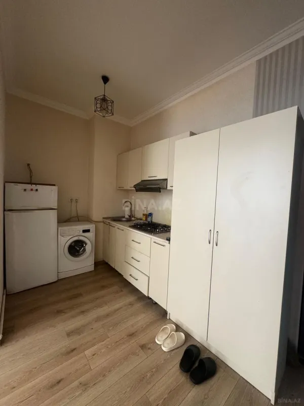 Kirayə verilir 2 otaqlı mənzil 60 m²