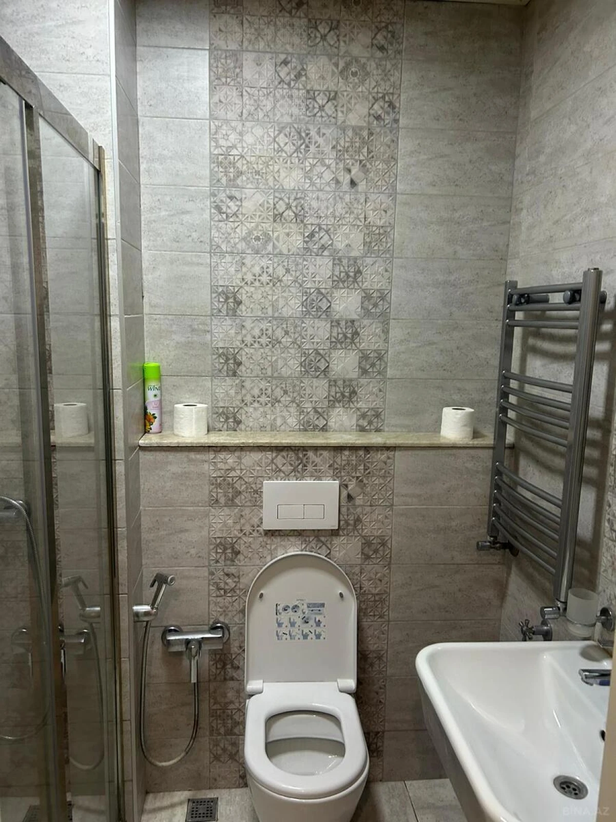 Kirayə verilir 2 otaqlı mənzil 60 m²
