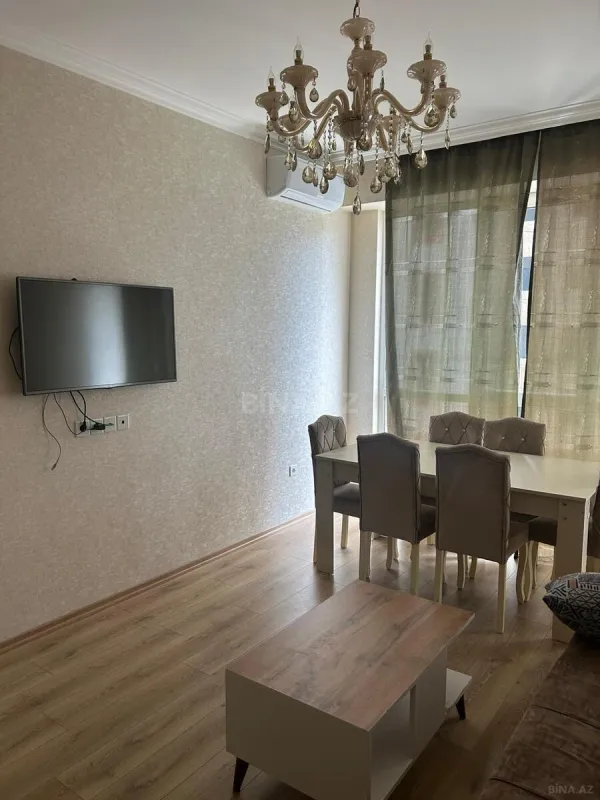 Kirayə verilir 2 otaqlı mənzil 60 m²