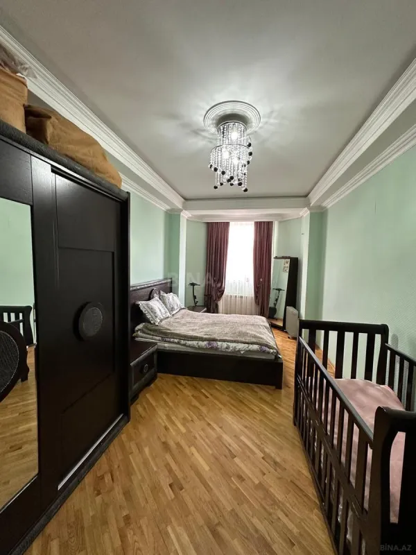 Satılır 3 otaqlı mənzil 87 m²
