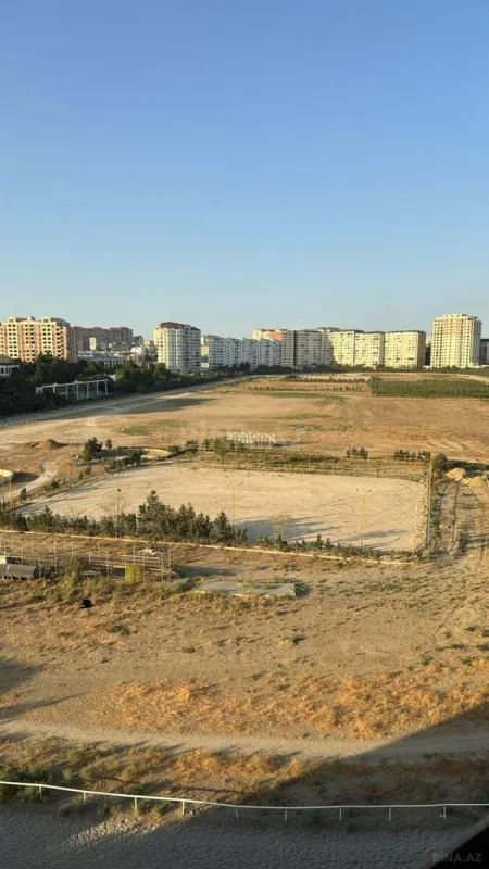 Satılır 3 otaqlı mənzil 160 m²