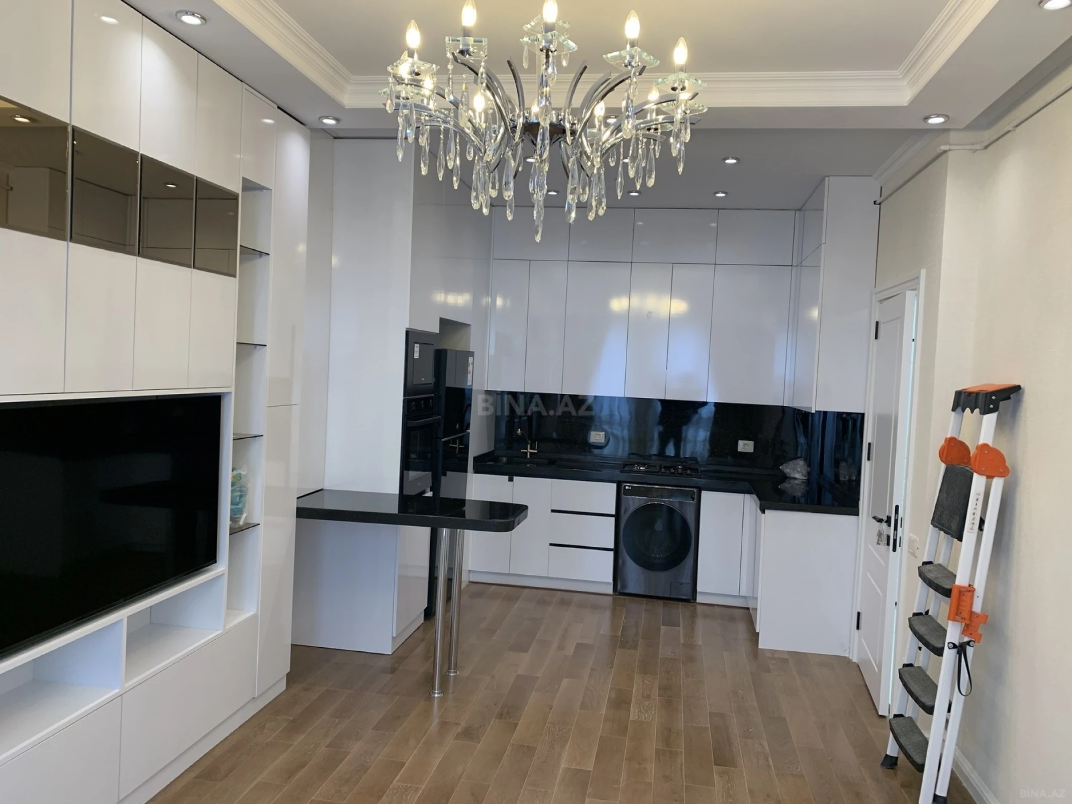 Satılır 2 otaqlı mənzil 48 m²