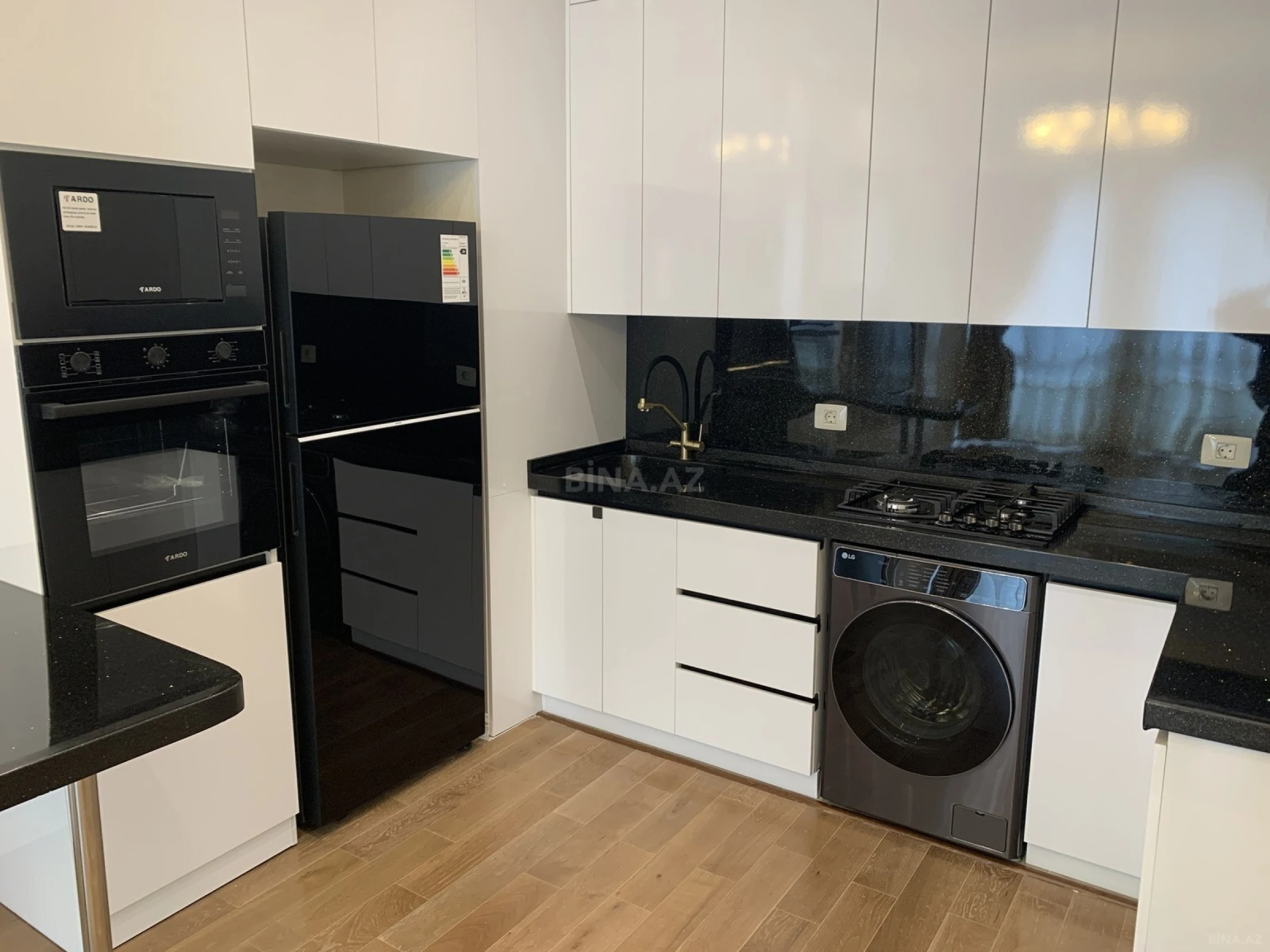 Satılır 2 otaqlı mənzil 48 m²
