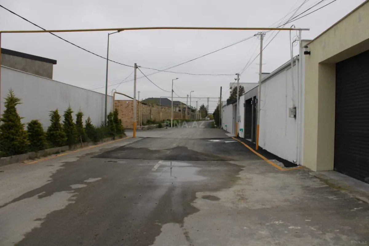 Satılır 4 otaqlı həyət evi 230 m²