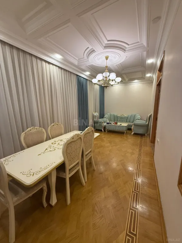 Satılır 3 otaqlı mənzil 85 m²