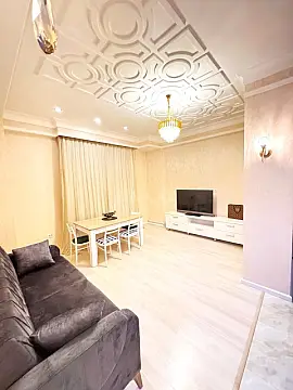 Kirayə verilir 2 otaqlı mənzil 70 m² — Bakı 2 otaq 70.00 m²