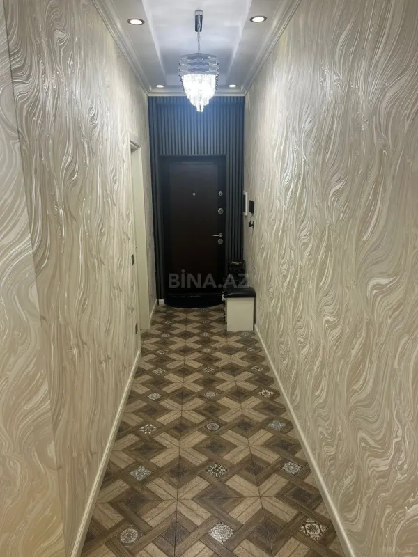 Satılır 4 otaqlı mənzil 159 m²