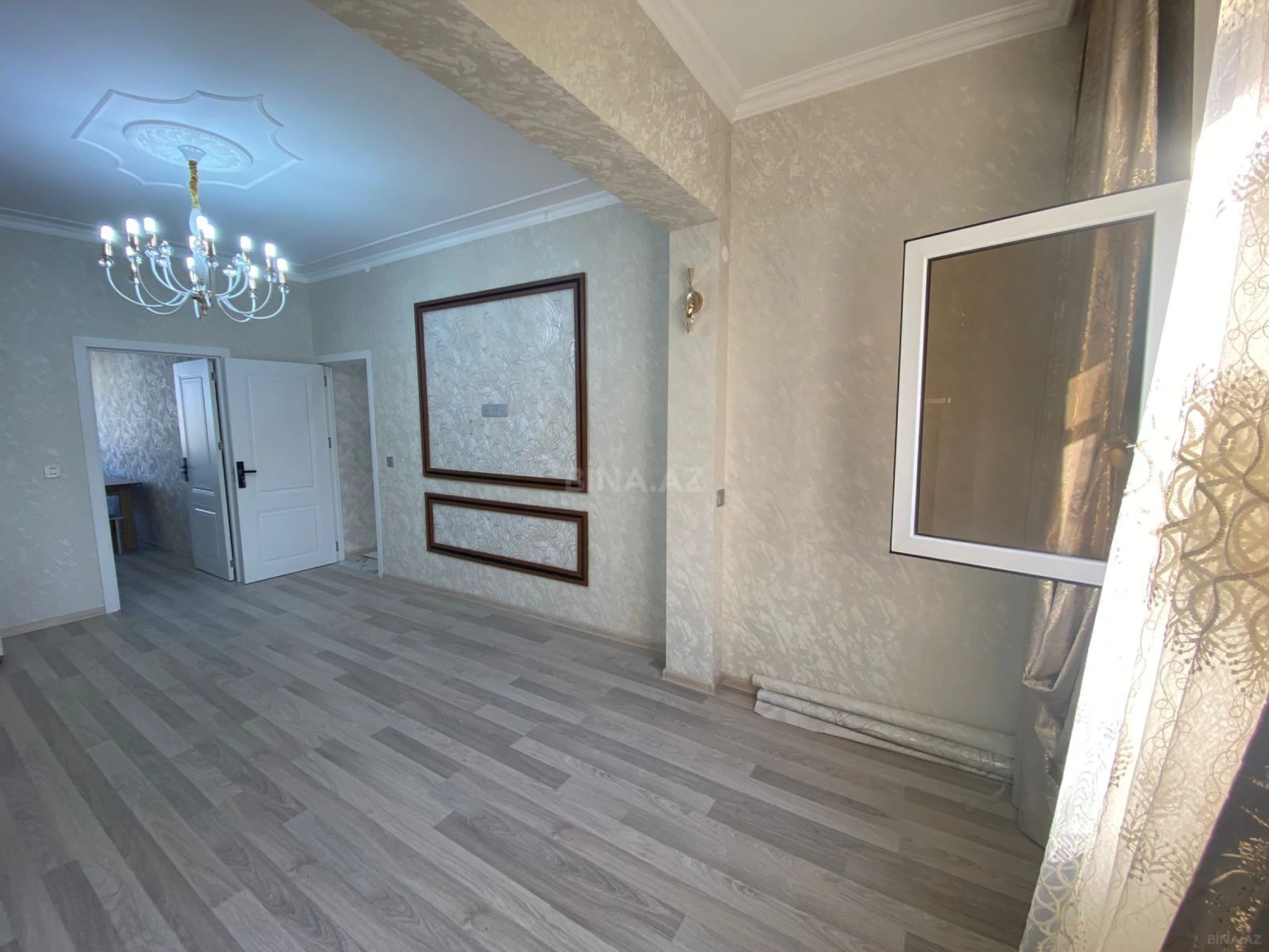 Satılır 2 otaqlı mənzil 58 m²