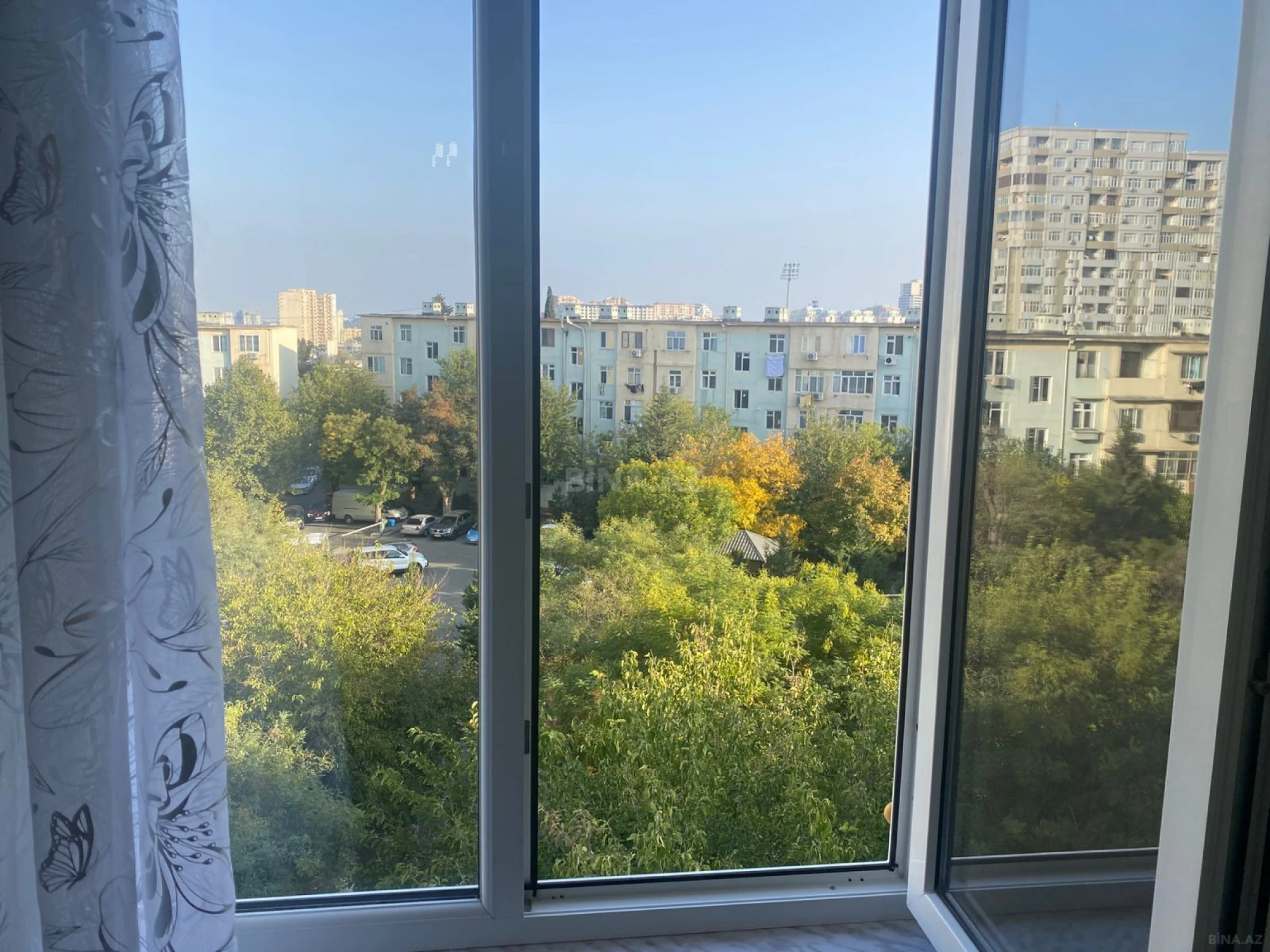 Satılır 2 otaqlı mənzil 58 m²