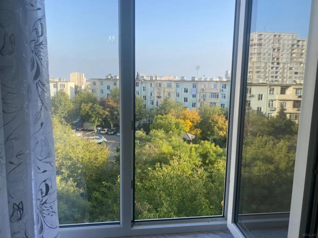 Satılır 2 otaqlı mənzil 58 m²