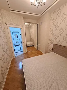 Kirayə verilir 2 otaqlı mənzil 65 m²