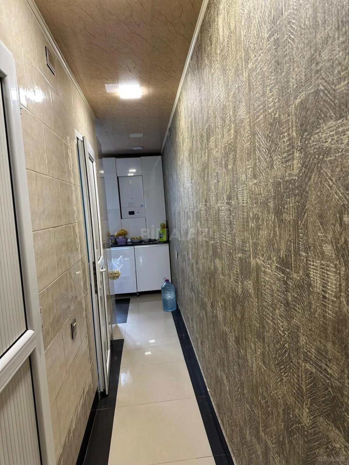 Satılır 4 otaqlı mənzil 110 m²