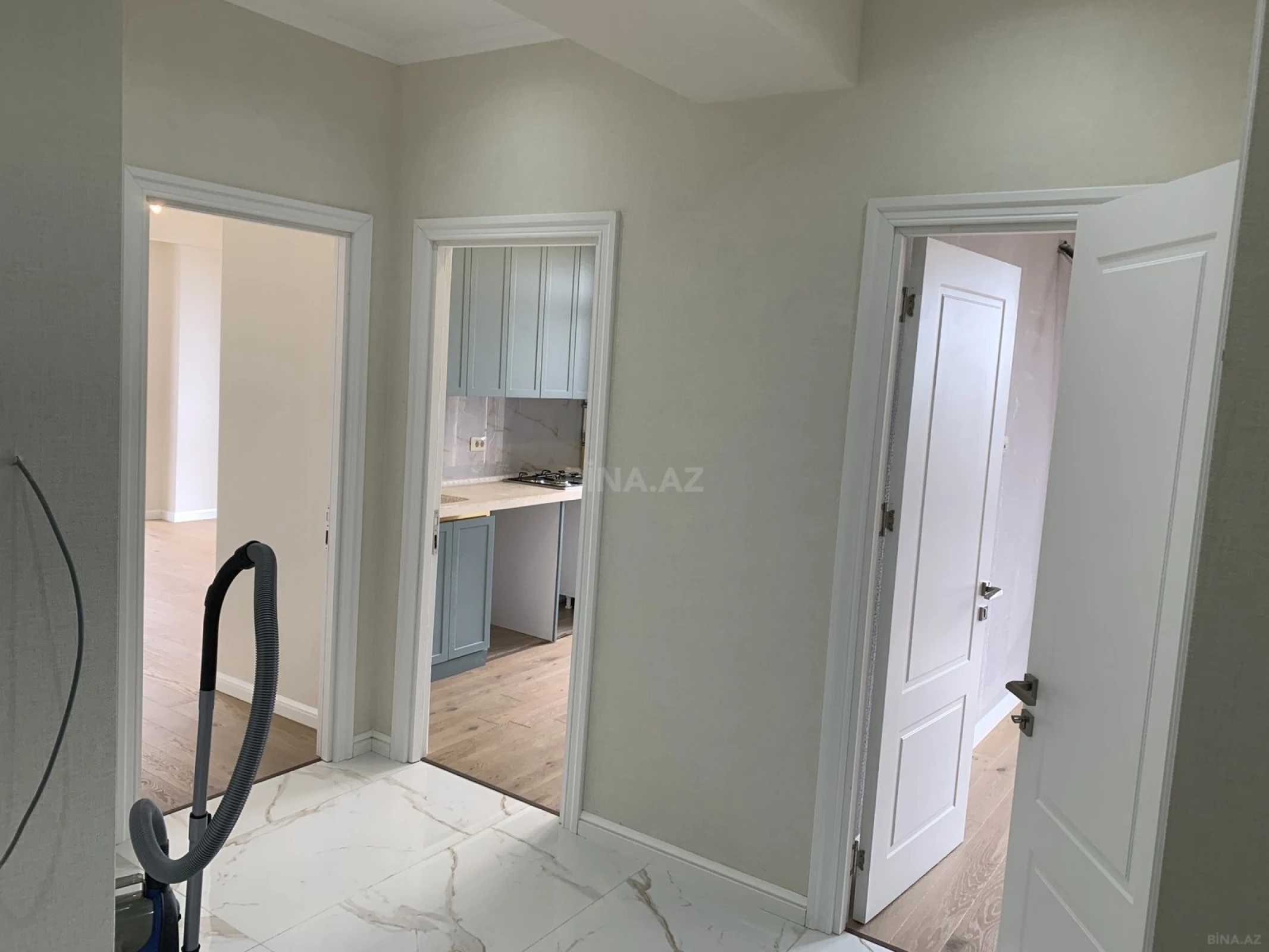 Satılır 2 otaqlı mənzil 63 m²
